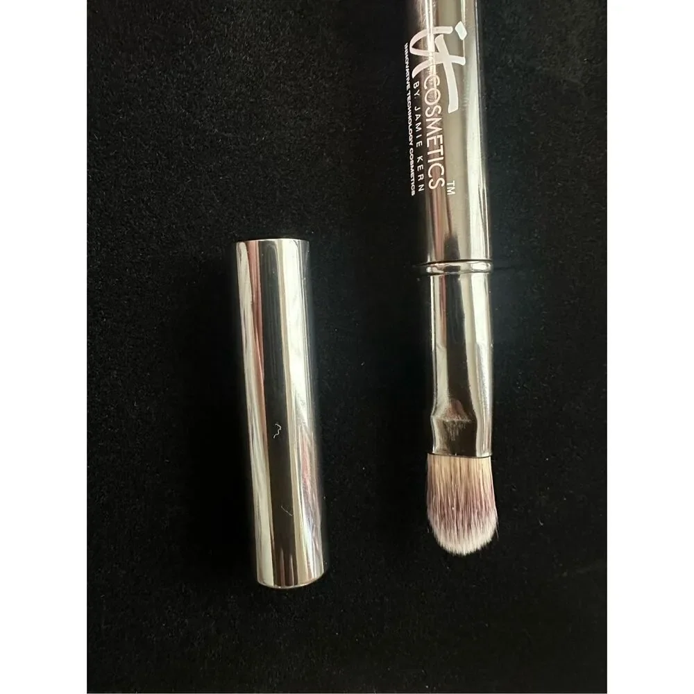 IT Cosmetics Heavenly Luxe Dual‎ Ended Airbrush Concealer Brush Blending New